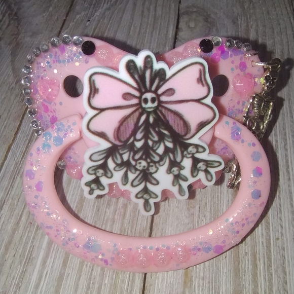 Adult Pacifier - Picture 4 of 8